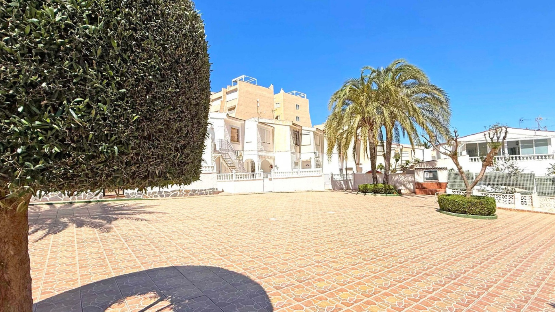 Resale - Apartment - Torrevieja - Torrelamata - La Mata