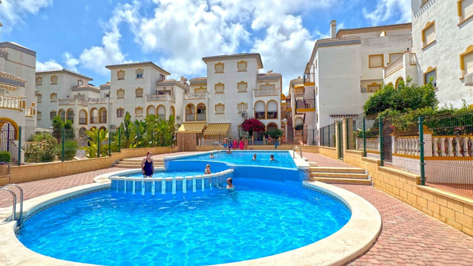 Resale - Apartment - Torrevieja - Torrelamata - La Mata