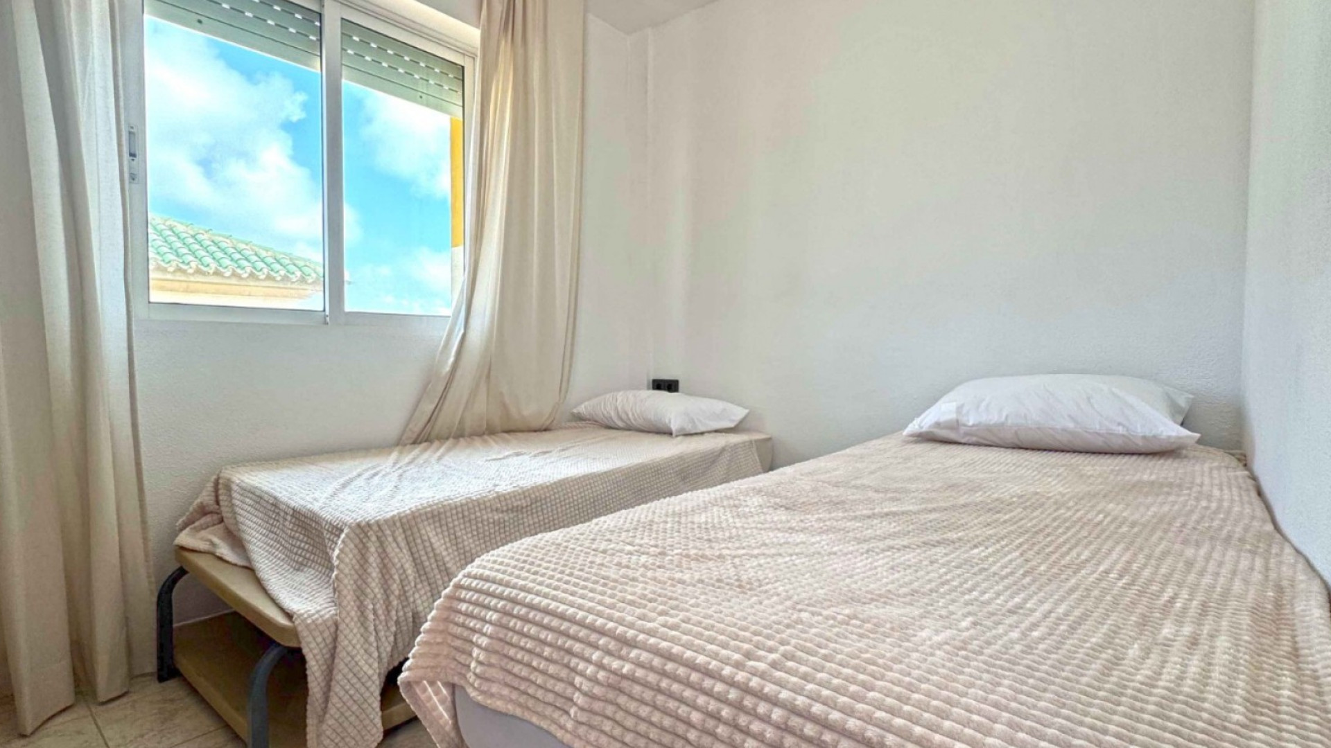 Resale - Apartment - Torrevieja - Torrelamata - La Mata