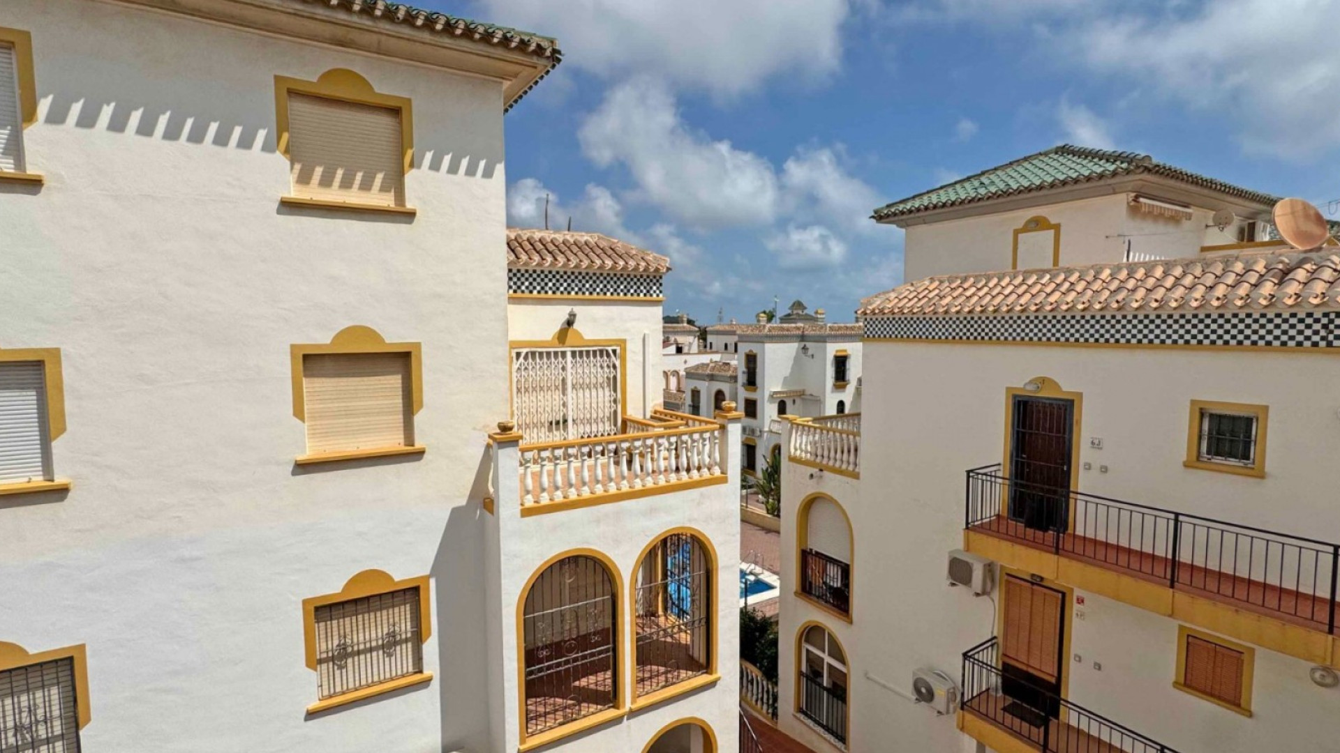 Resale - Apartment - Torrevieja - Torrelamata - La Mata