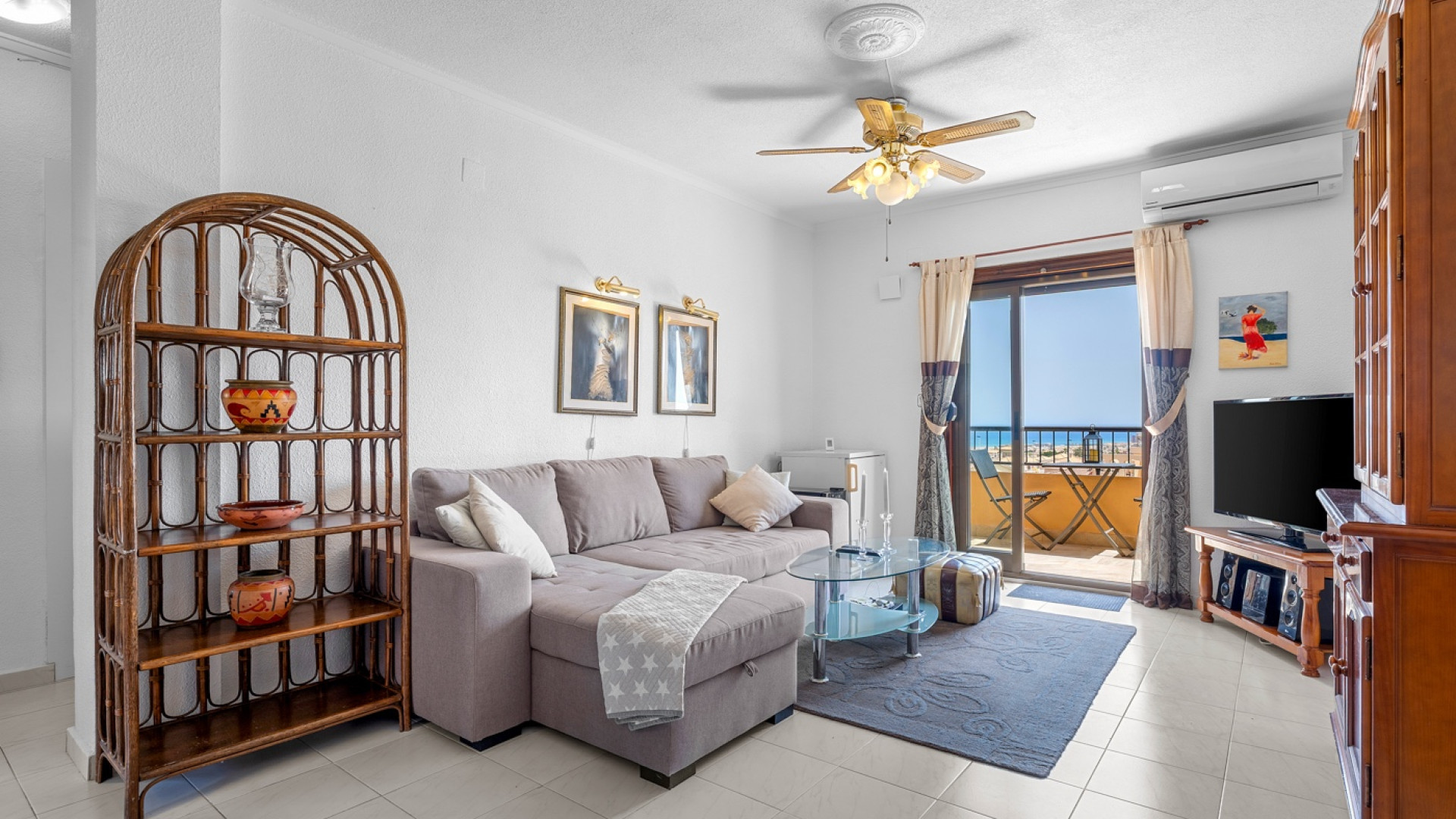 Resale - Apartment - Torrevieja - Torrevieja - Aguas Nuevas