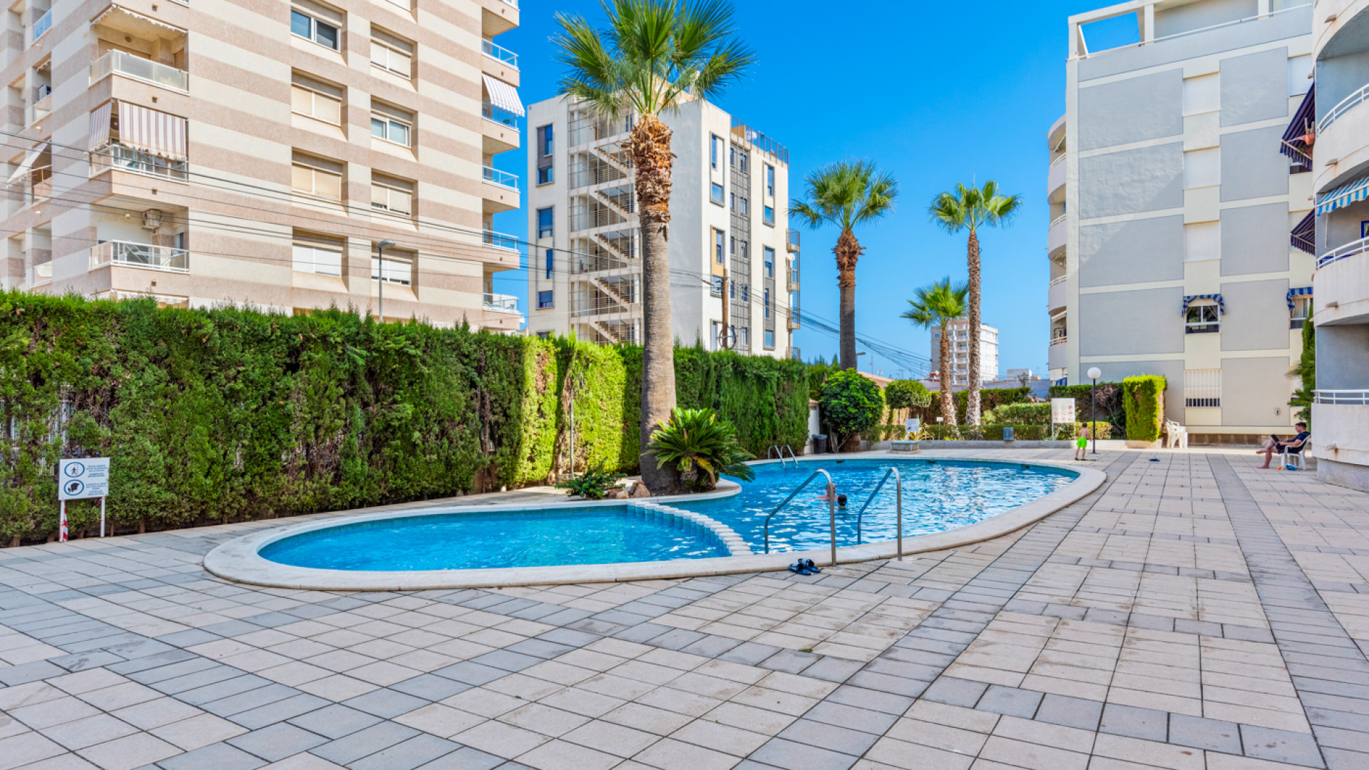 Resale - Apartment - Torrevieja