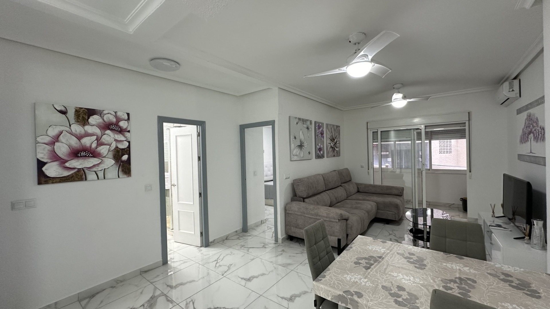 Resale - Apartment - Torrevieja