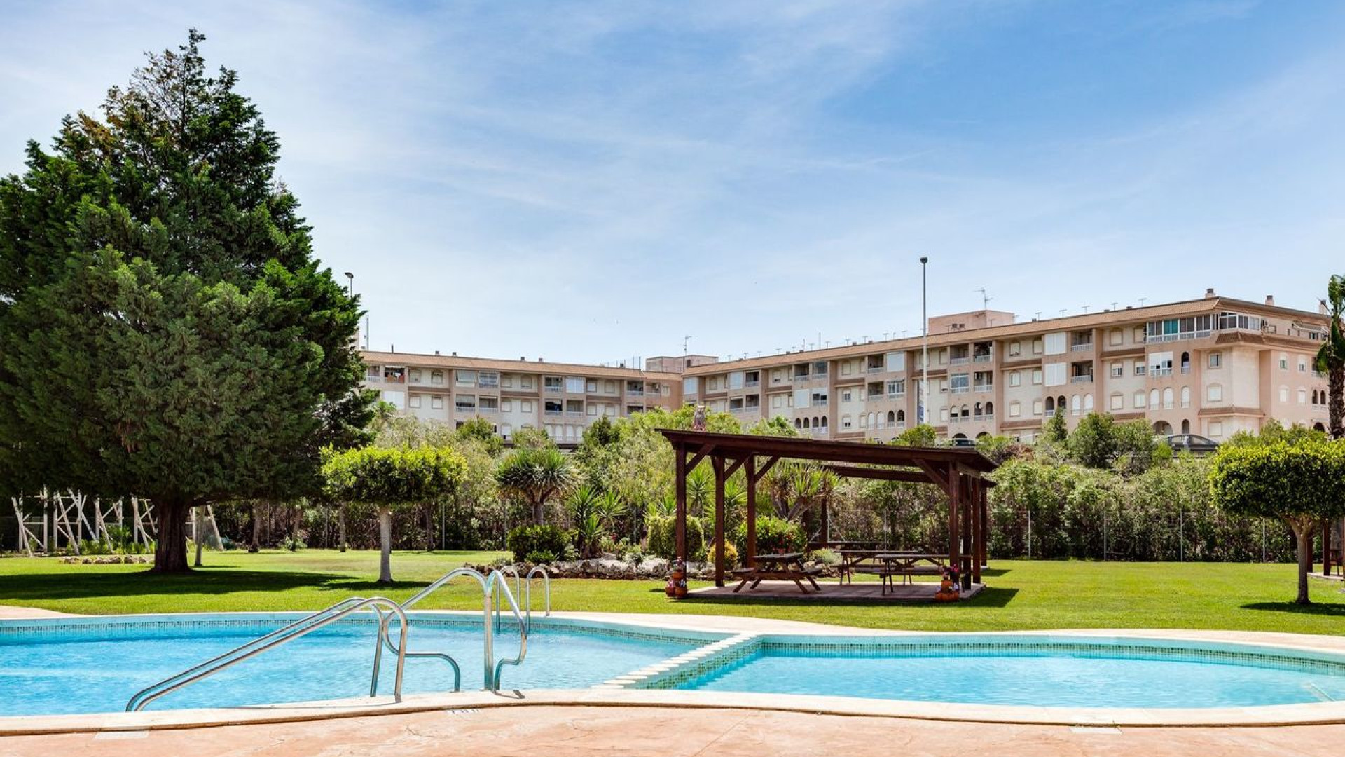 Resale - Apartment - Torrevieja