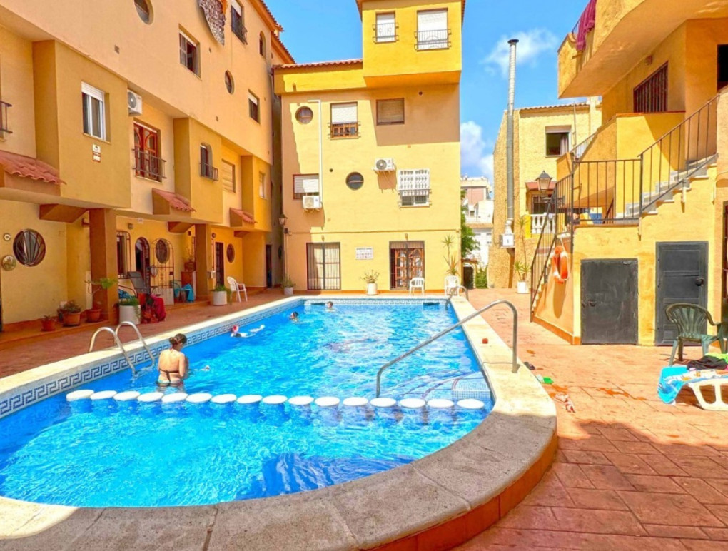 Resale - Apartment - Torrevieja