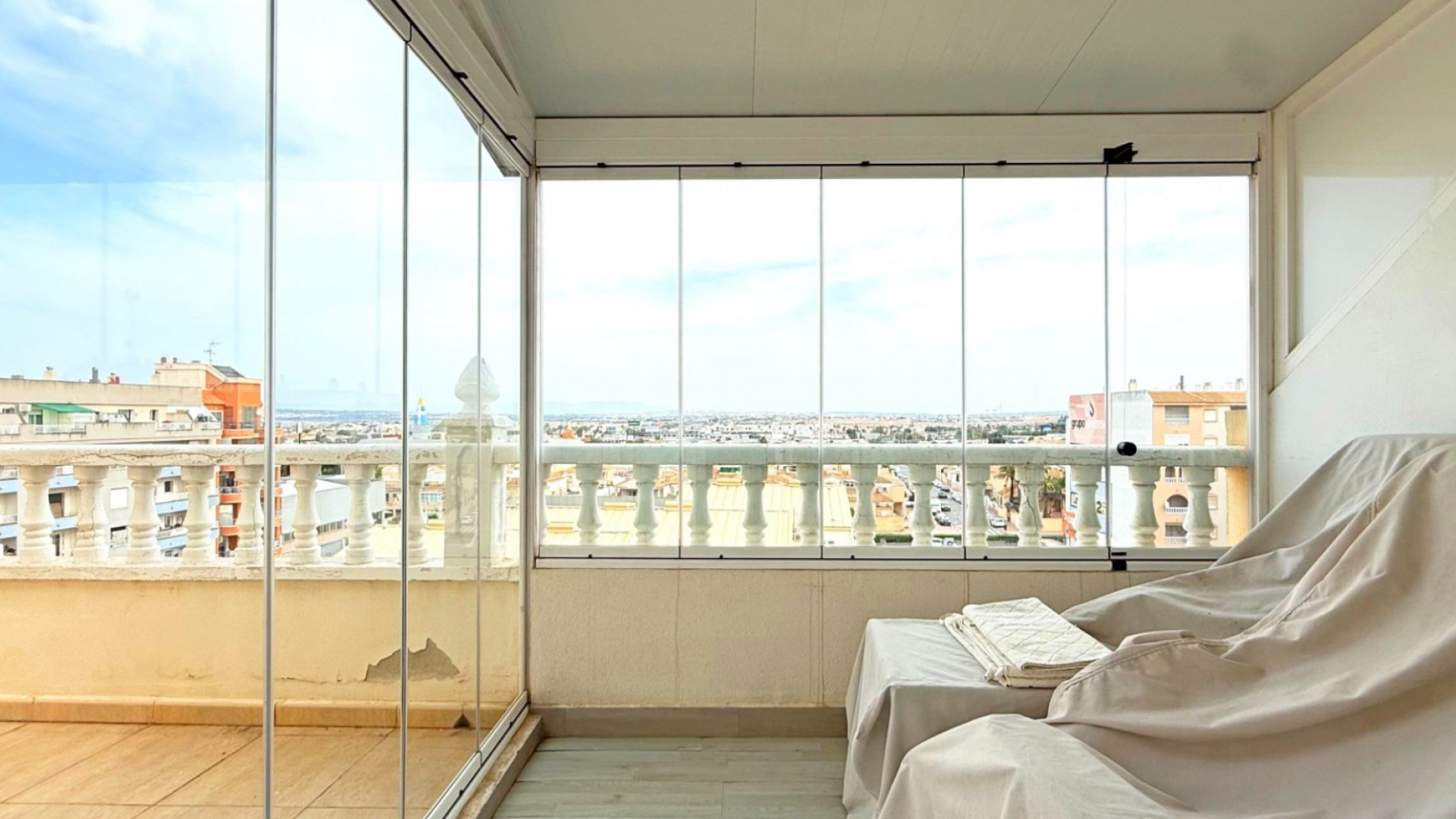 Resale - Apartment - Torrevieja