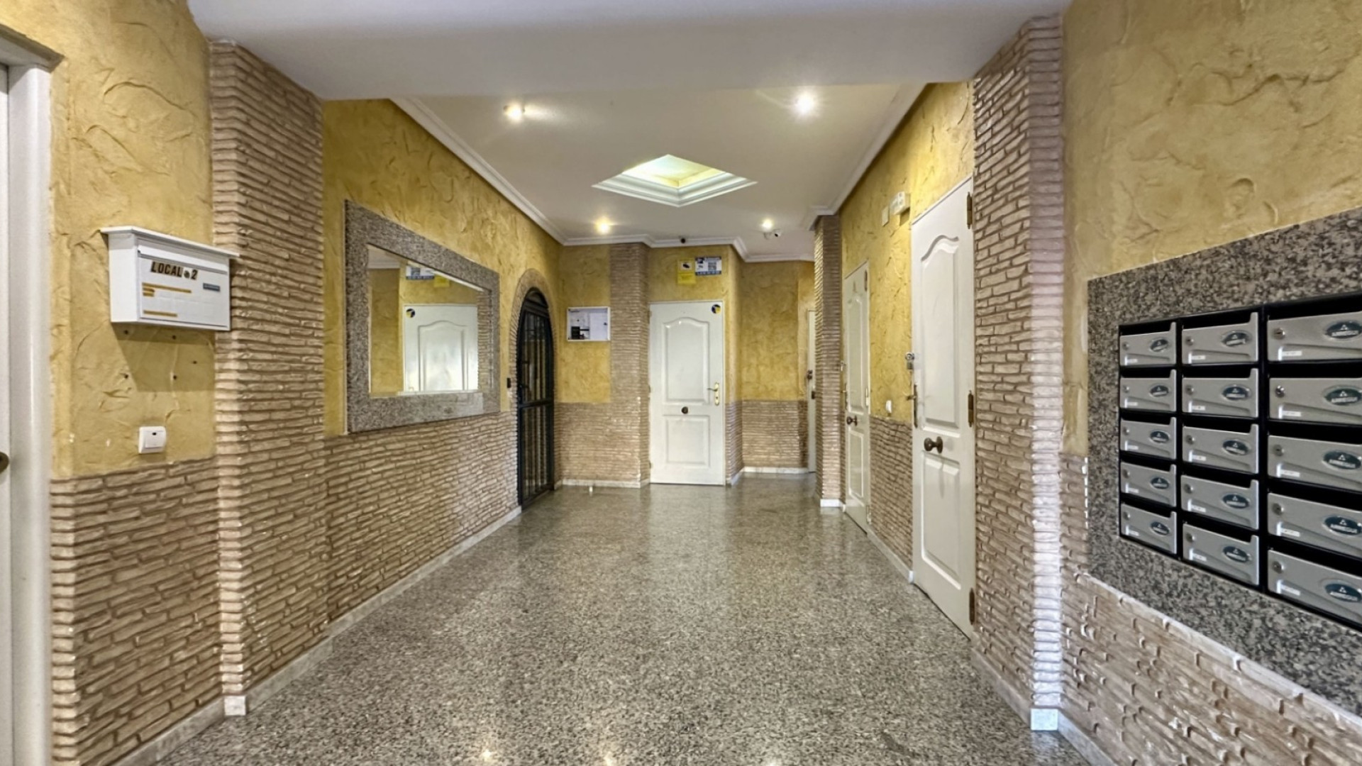 Resale - Apartment - Torrevieja