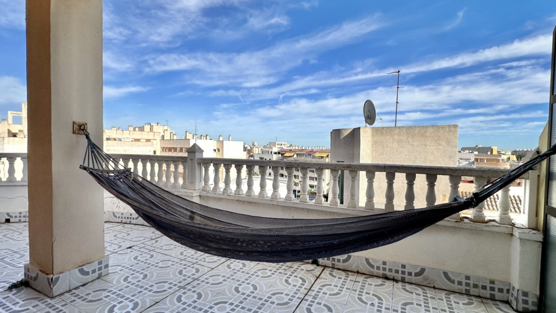 Resale - Apartment - Torrevieja