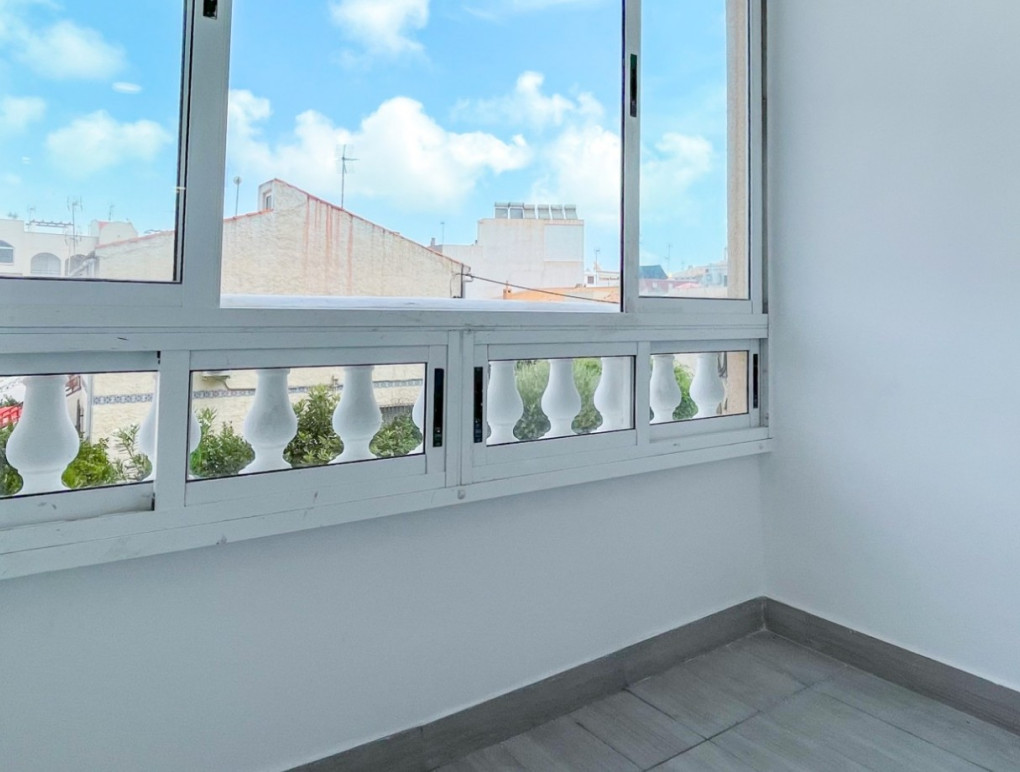 Resale - Apartment - Torrevieja