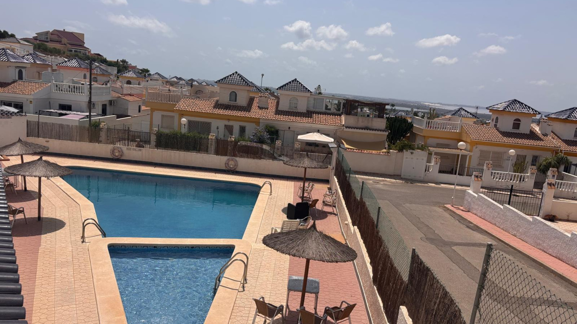 Resale - Apartment - Urbanización Ciudad Quesada
