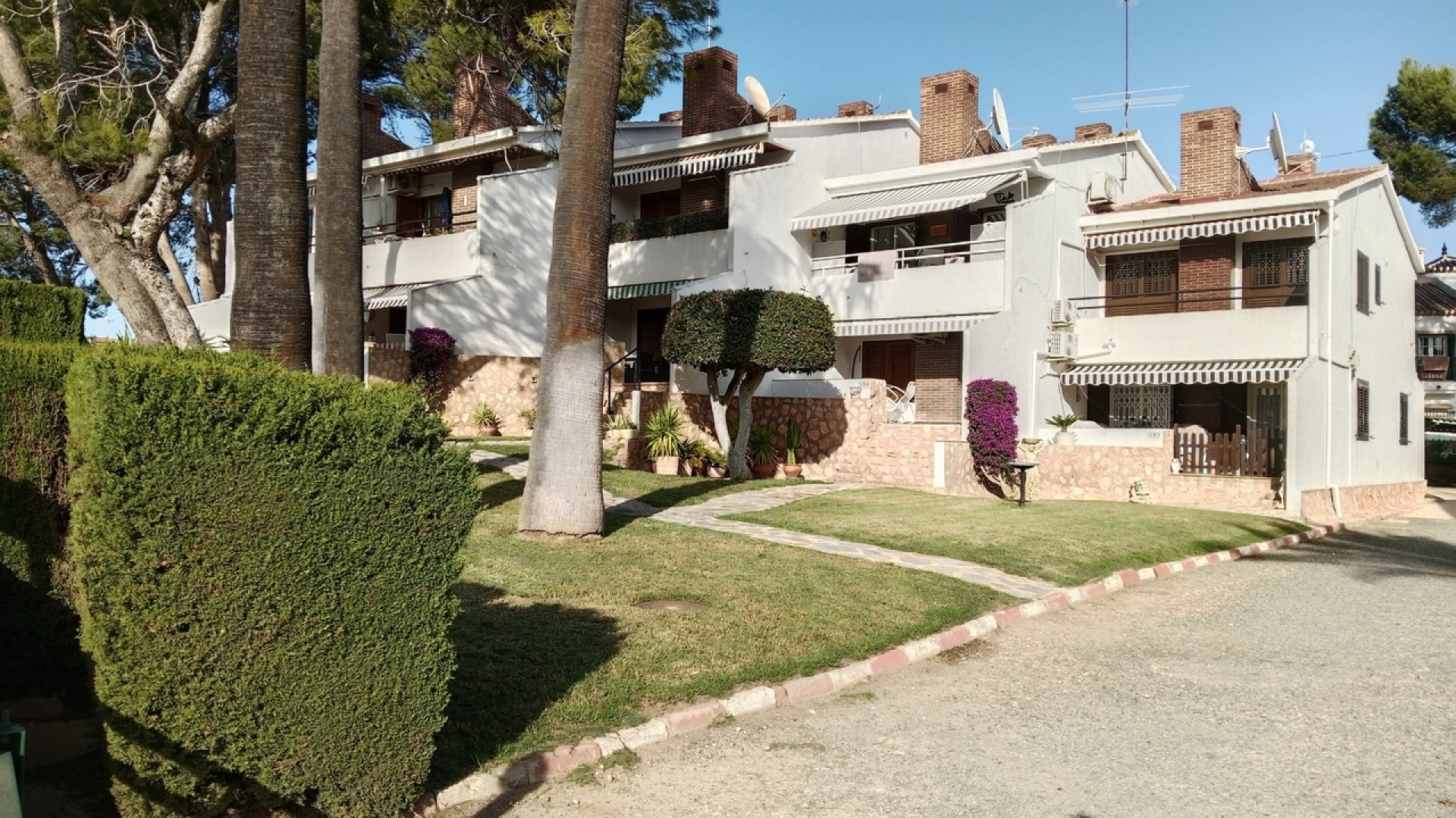 Resale - Apartment - Villamartin