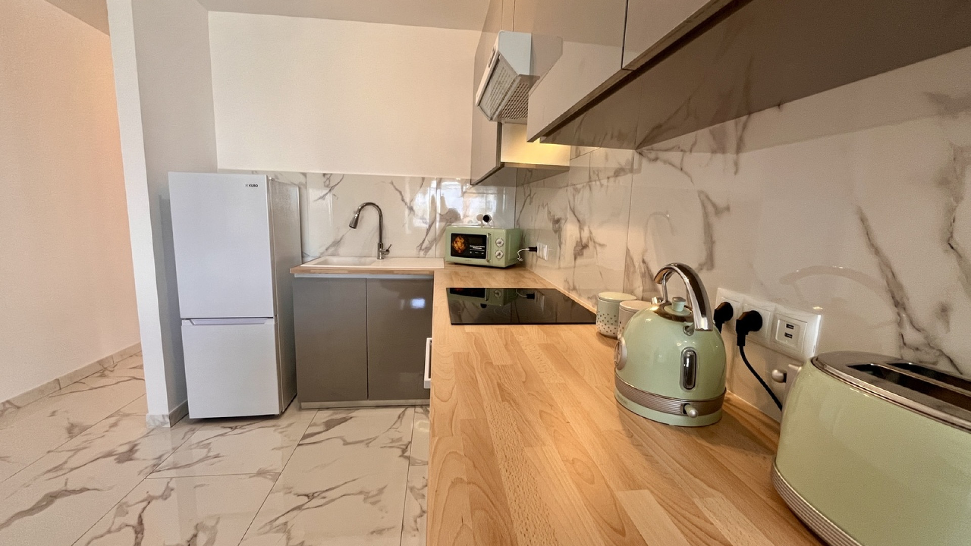 Resale - Apartment - Villamartin