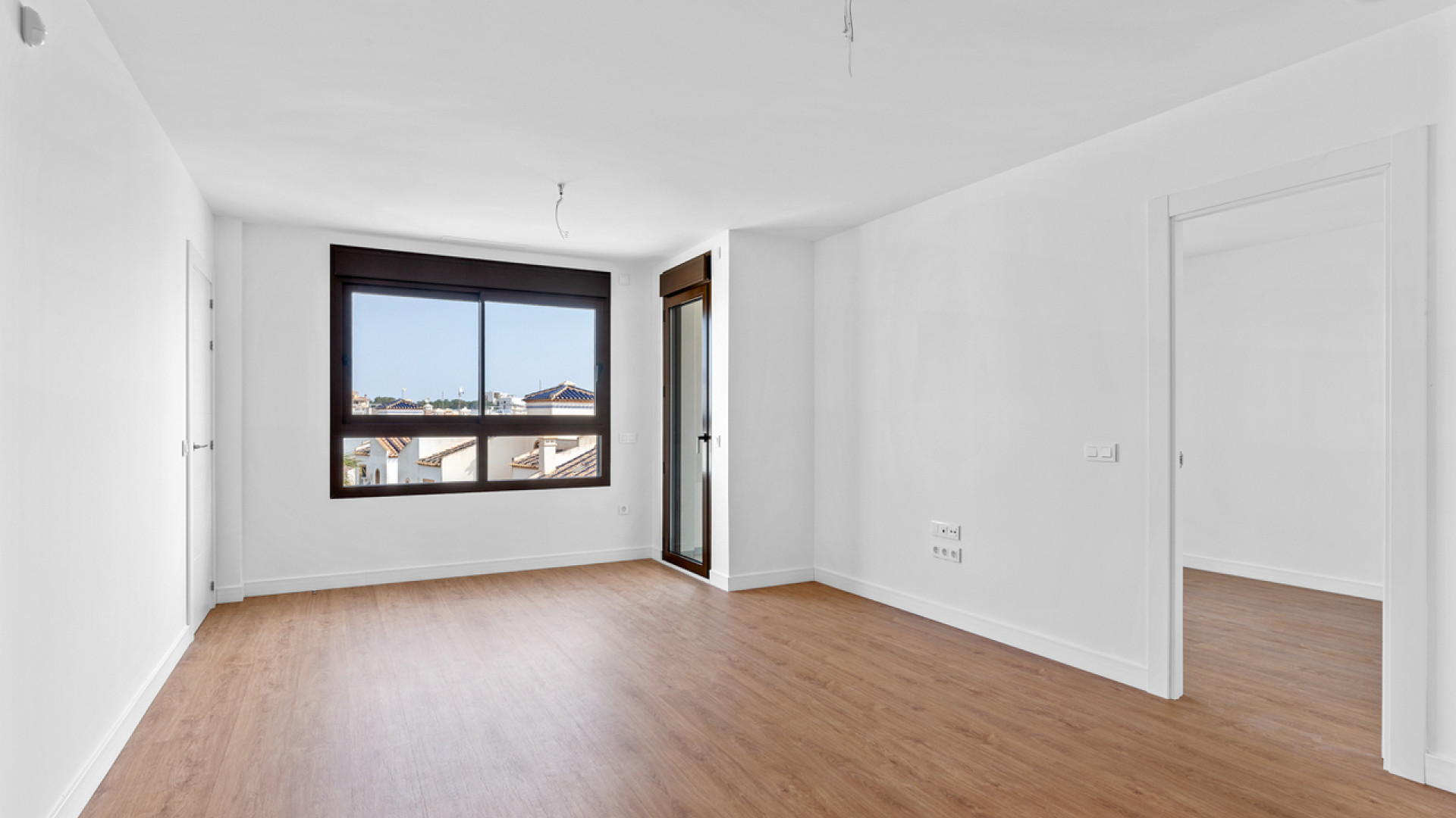 Resale - Apartment - Villamartin