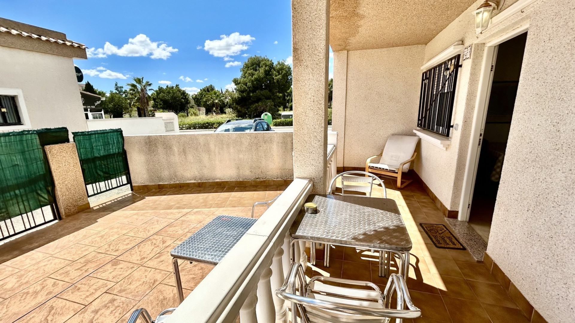 Resale - Apartment - Villamartin
