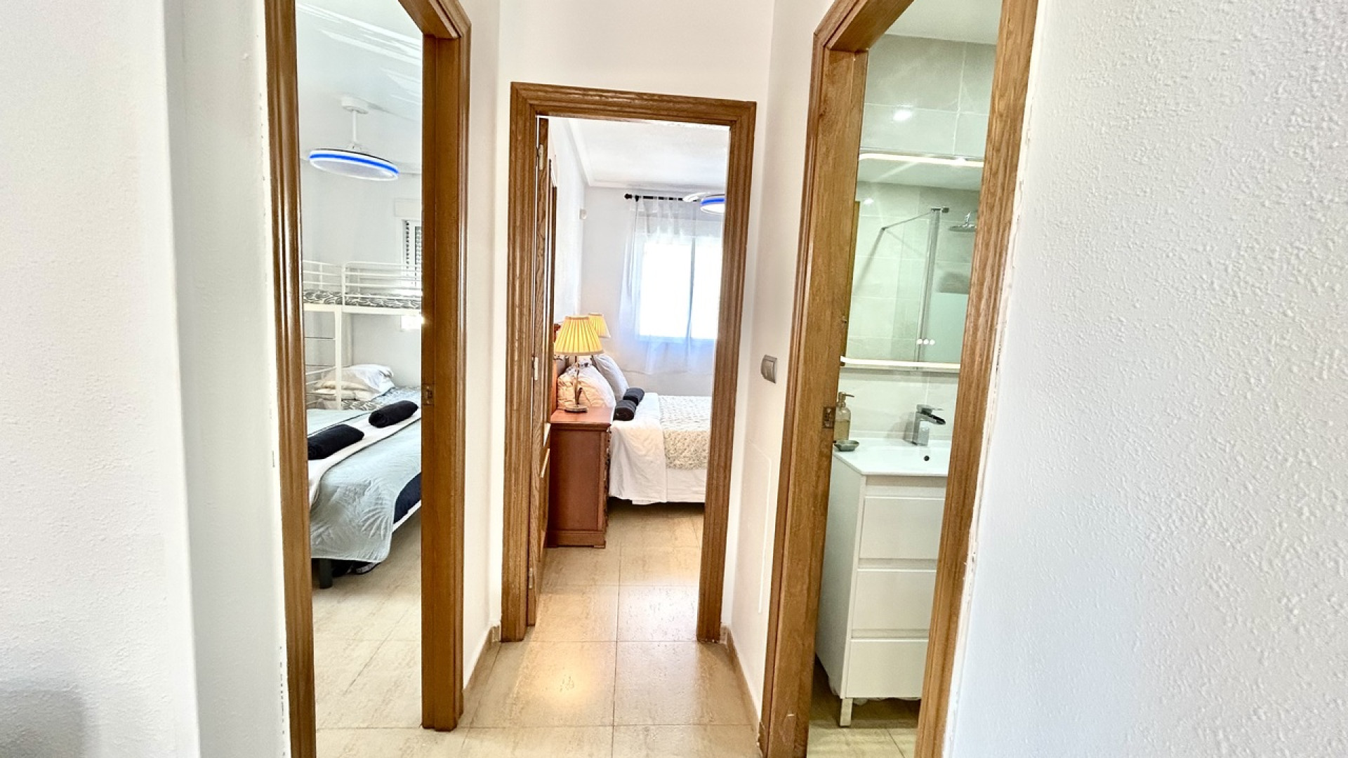 Resale - Apartment - Villamartin