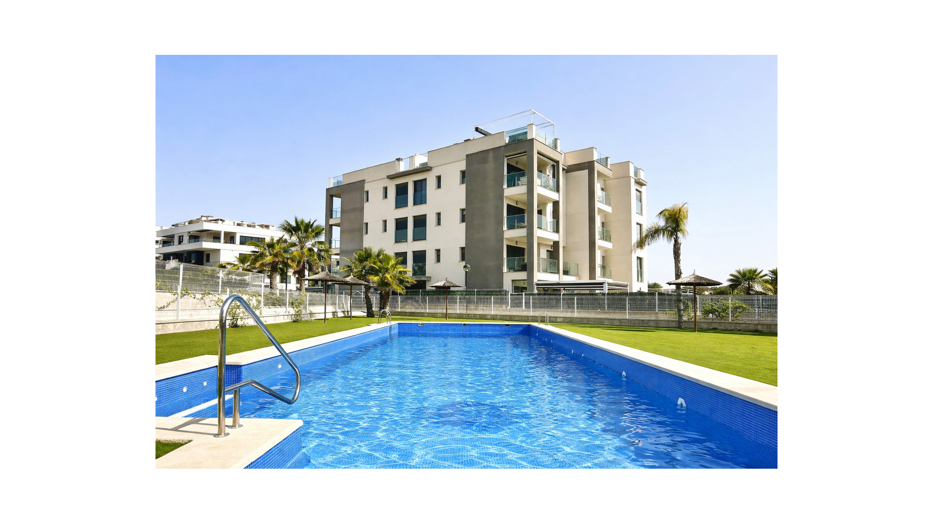 Resale - Apartment - Villamartin