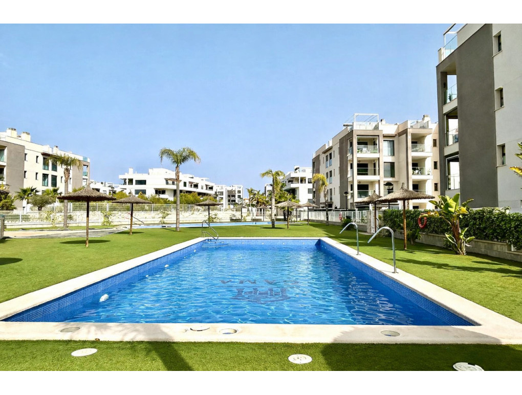 Resale - Apartment - Villamartin