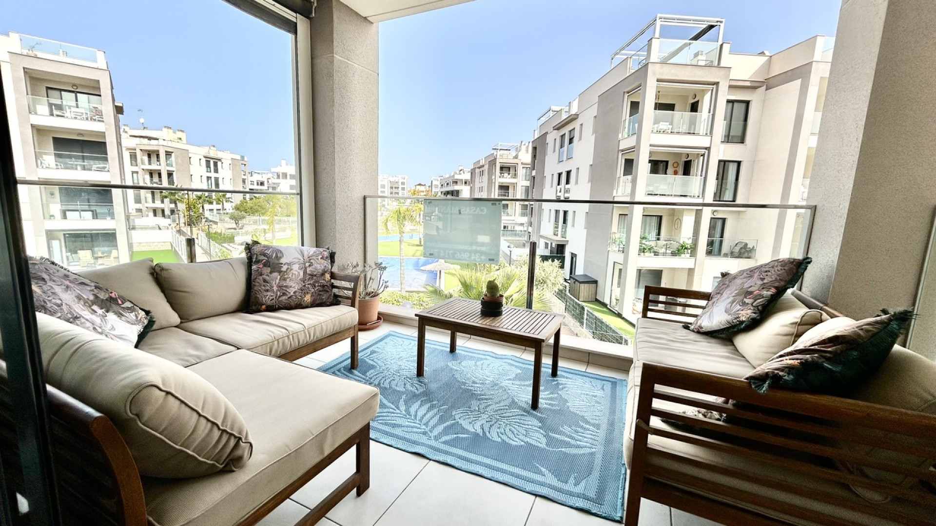 Resale - Apartment - Villamartin