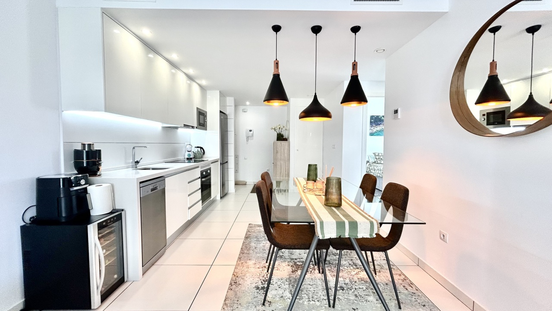 Resale - Apartment - Villamartin