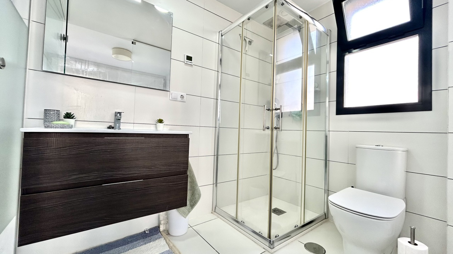 Resale - Apartment - Villamartin