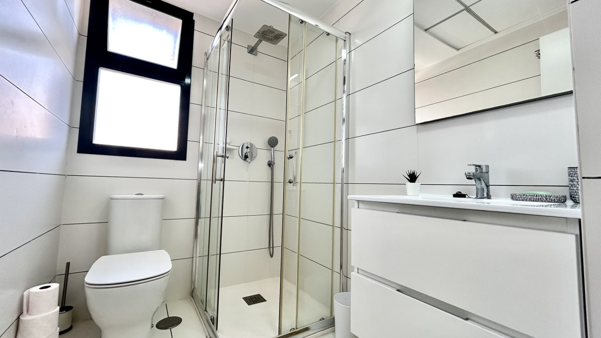 Resale - Apartment - Villamartin