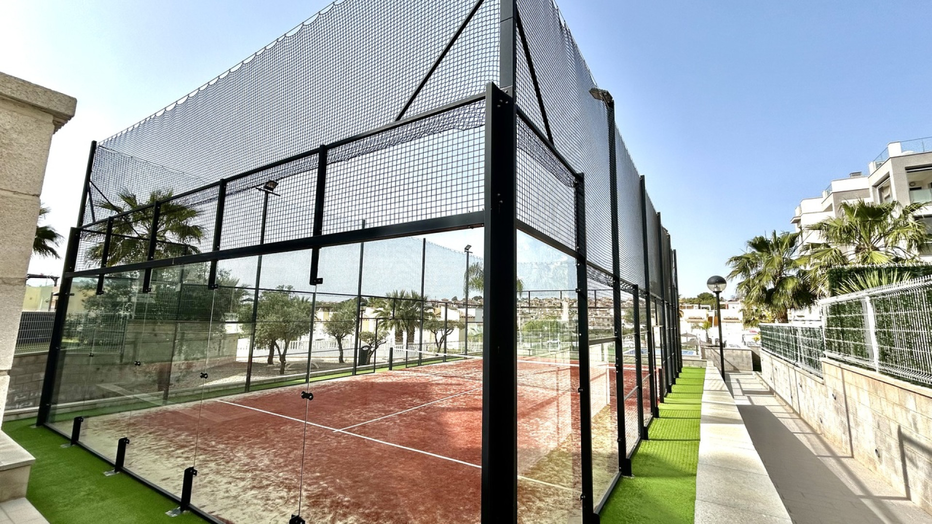 Resale - Apartment - Villamartin