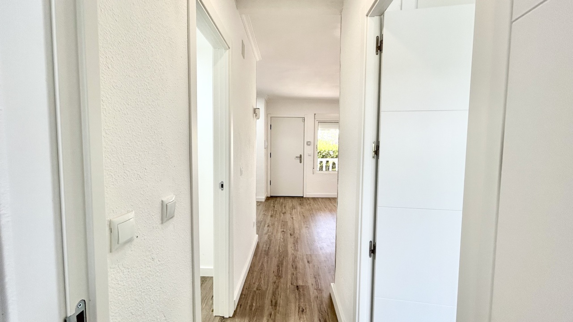 Resale - Apartment - Villamartin