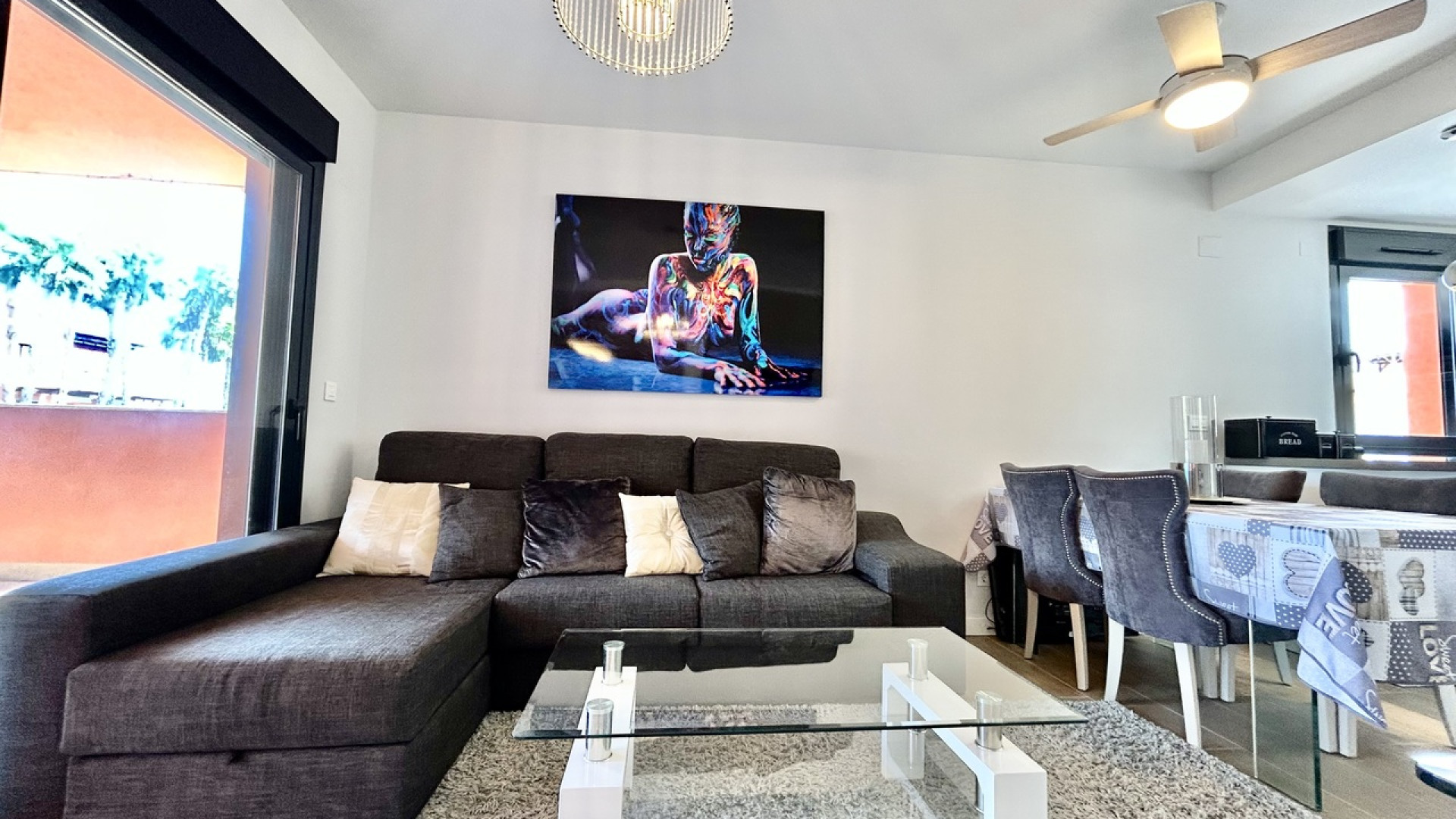 Resale - Apartment - Villamartin