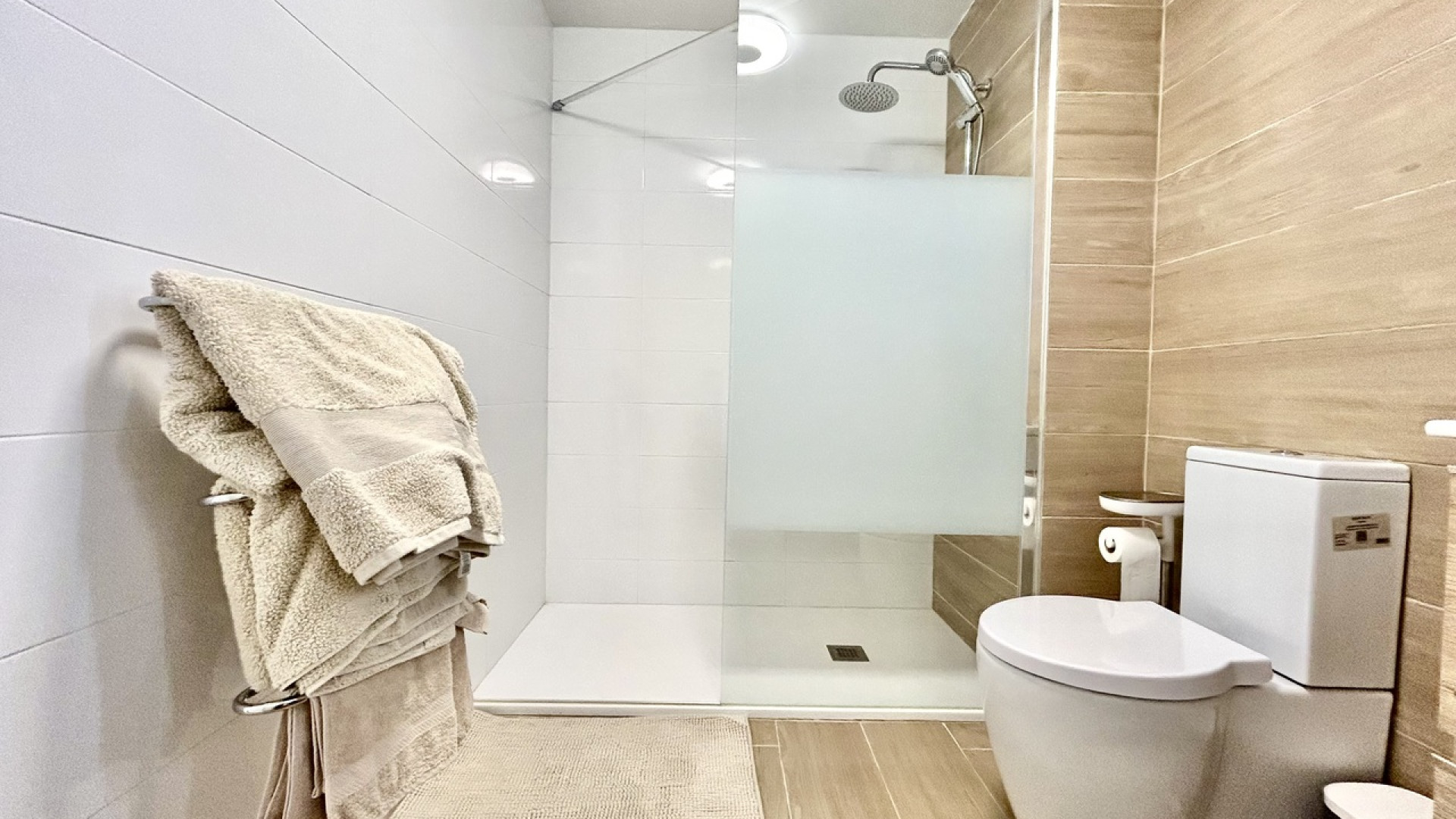 Resale - Apartment - Villamartin