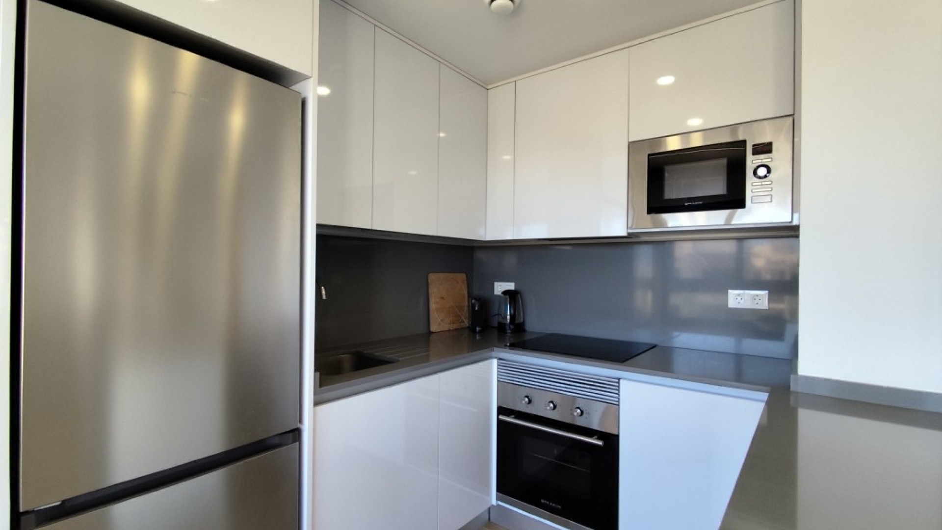 Resale - Apartment - Villamartin
