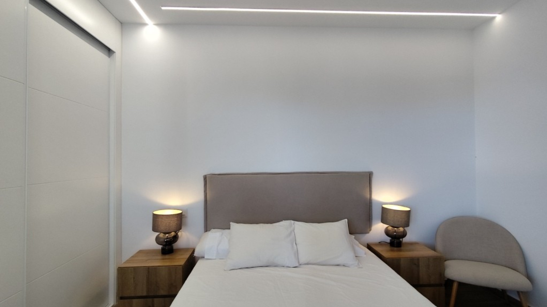 Resale - Apartment - Villamartin