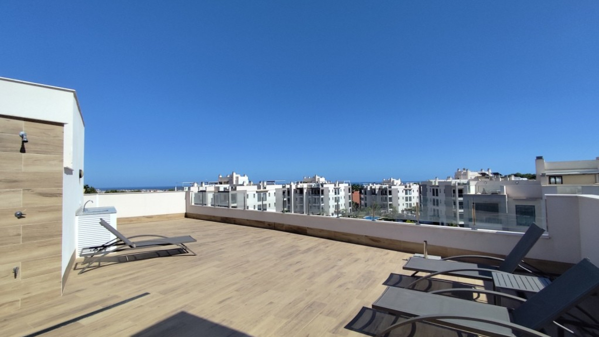 Resale - Apartment - Villamartin