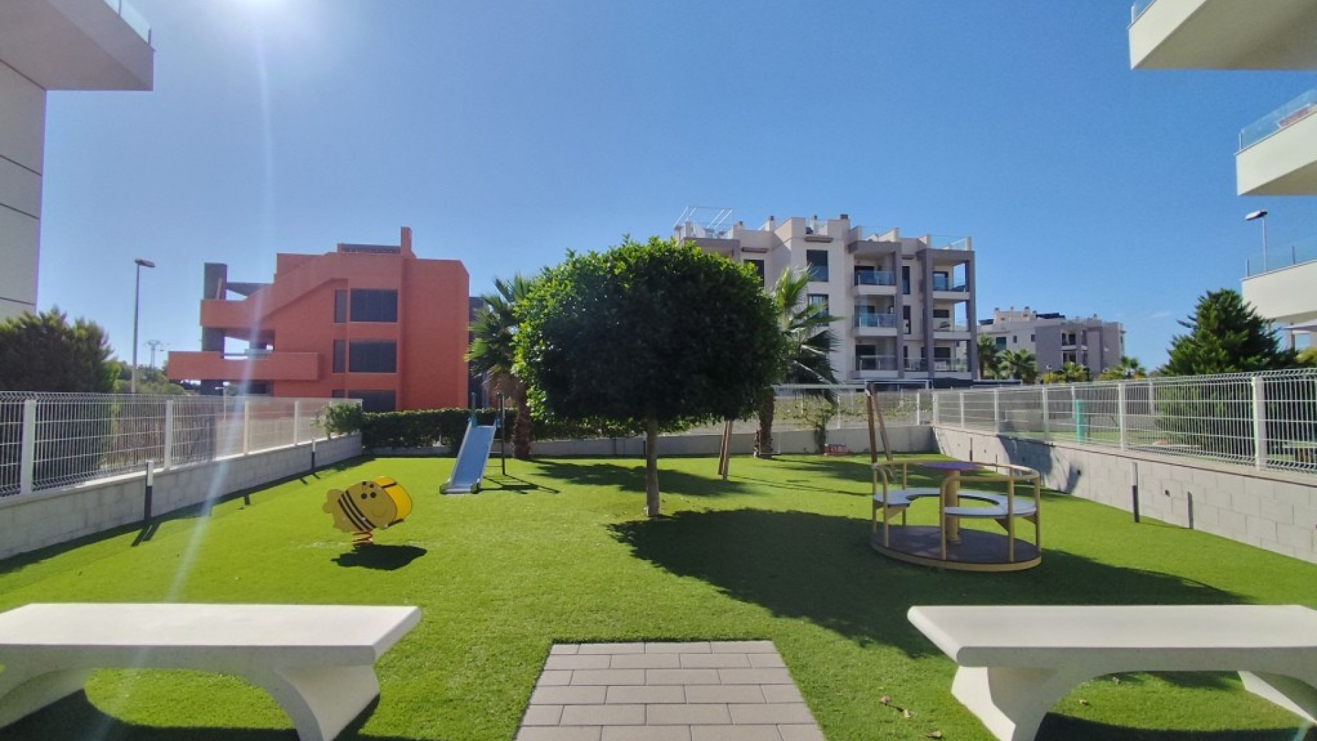 Resale - Apartment - Villamartin