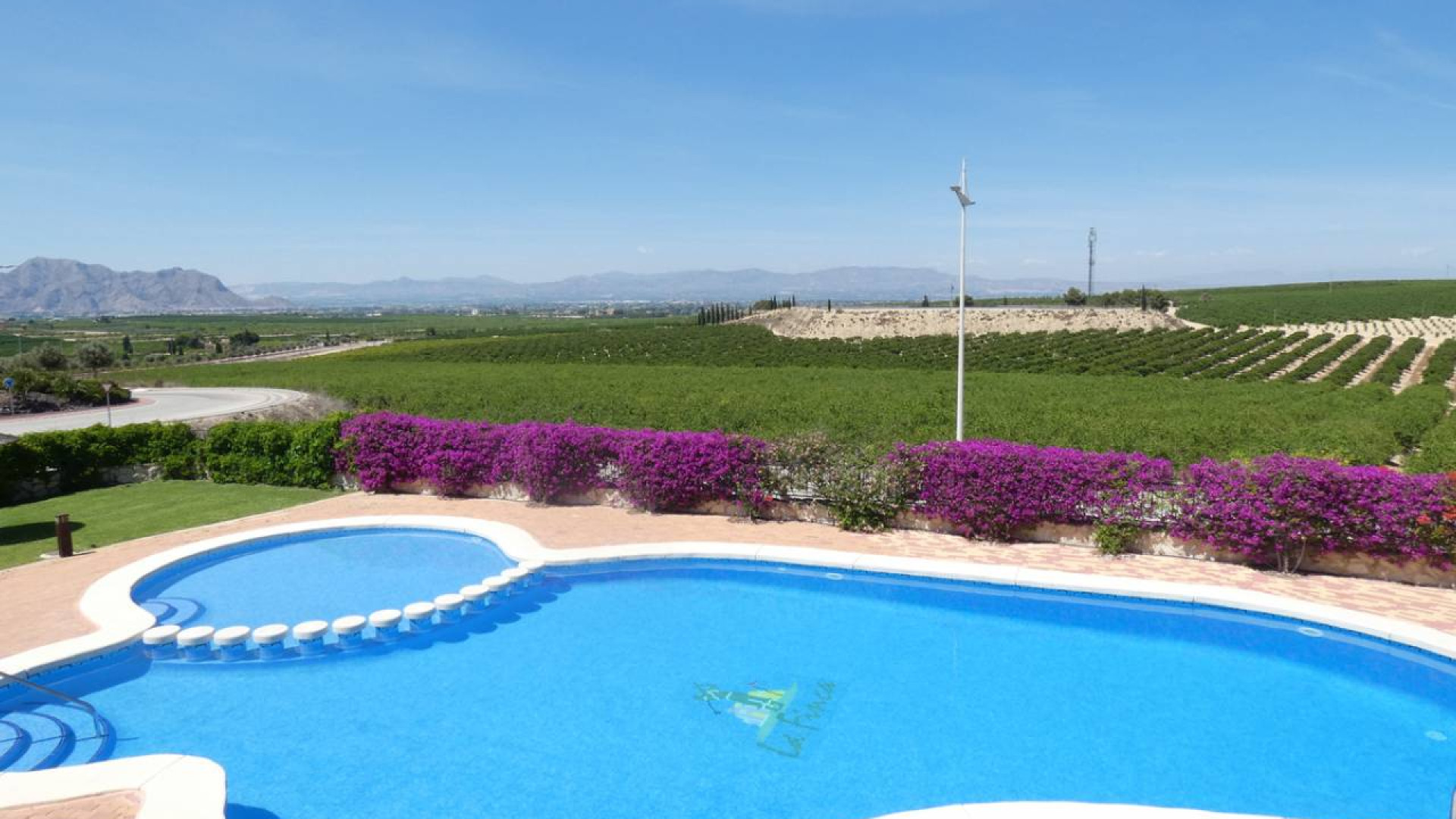 Resale - Bungalow - Algorfa - La finca Golf