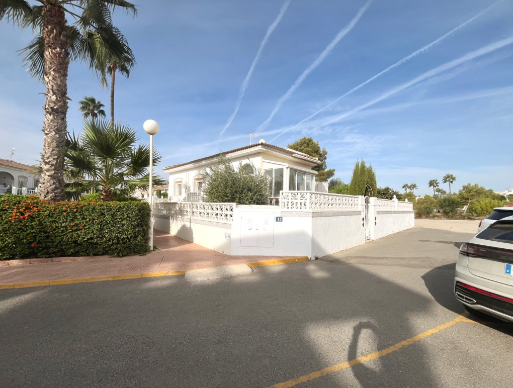 Resale - Bungalow - Ciudad Quesada - Pueblo Bravo