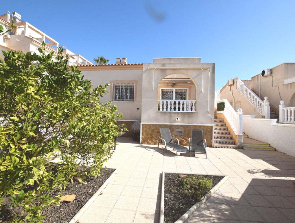 Resale - Bungalow - Ciudad Quesada - Upper Quesada