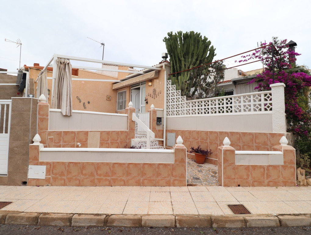 Resale - Bungalow - Guardamar del Segura - El Moncayo