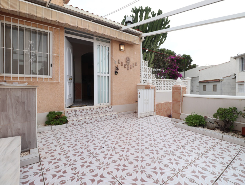 Resale - Bungalow - Guardamar del Segura - El Moncayo