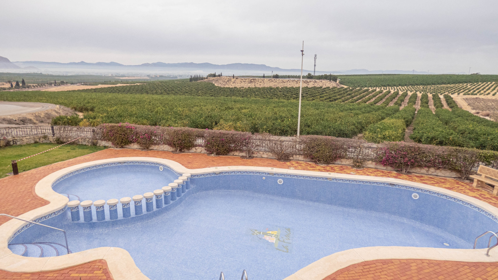 Resale - Bungalow - La Finca Golf - Algorfa