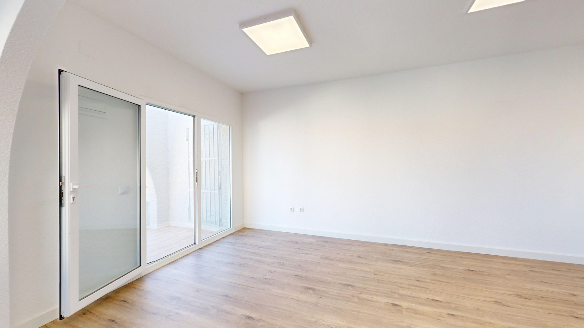 Resale - Bungalow - Orihuela Costa - Villamartin