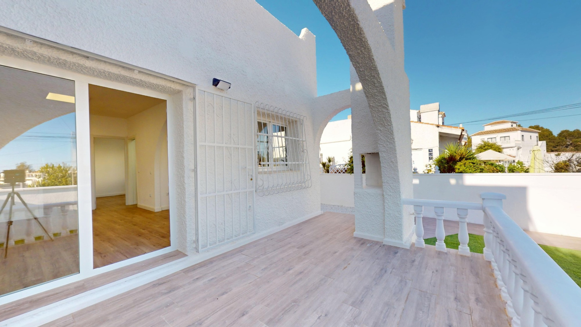 Resale - Bungalow - Orihuela Costa - Villamartin