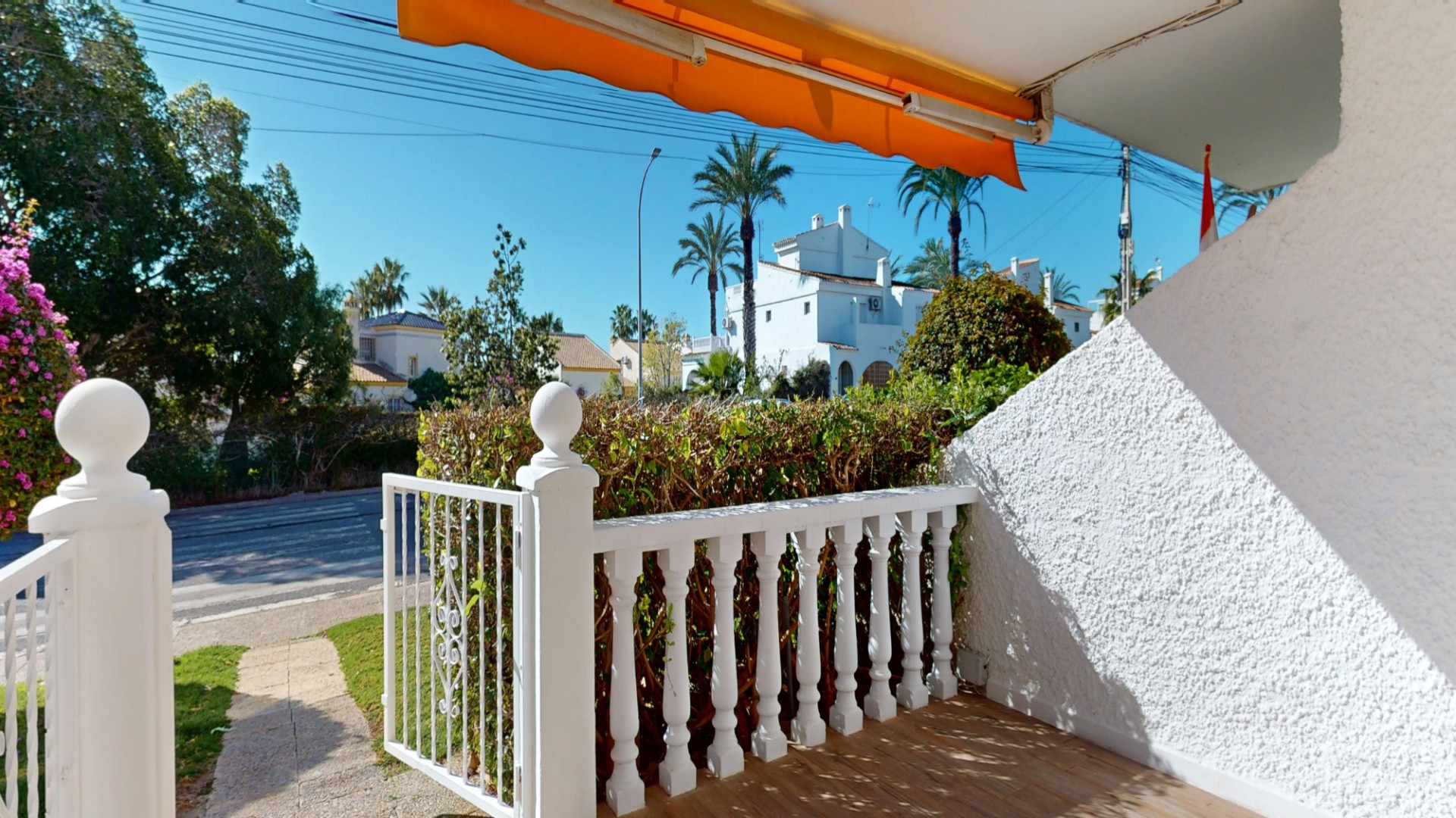 Resale - Bungalow - Orihuela Costa - Villamartin