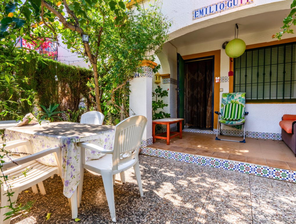 Resale - Bungalow - Orihuela Costa