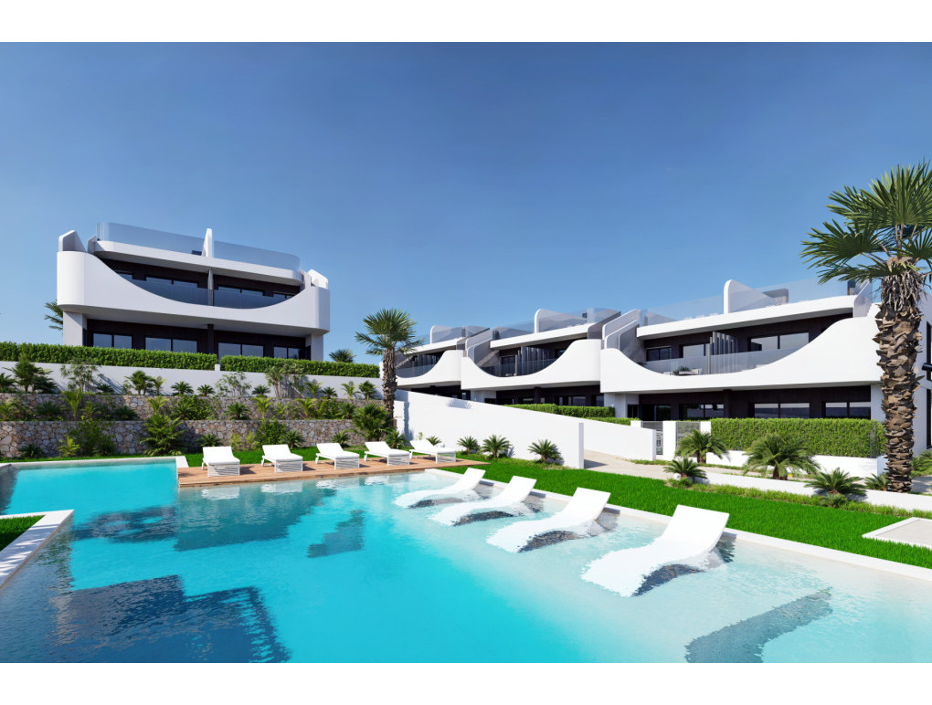 Resale - Bungalow - San Miguel de Salinas - Pueblo