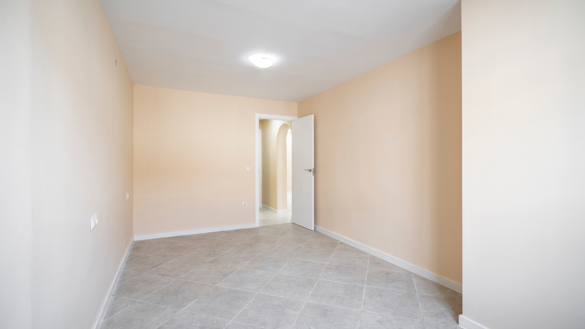 Resale - Bungalow - Torrevieja - El Chaparral