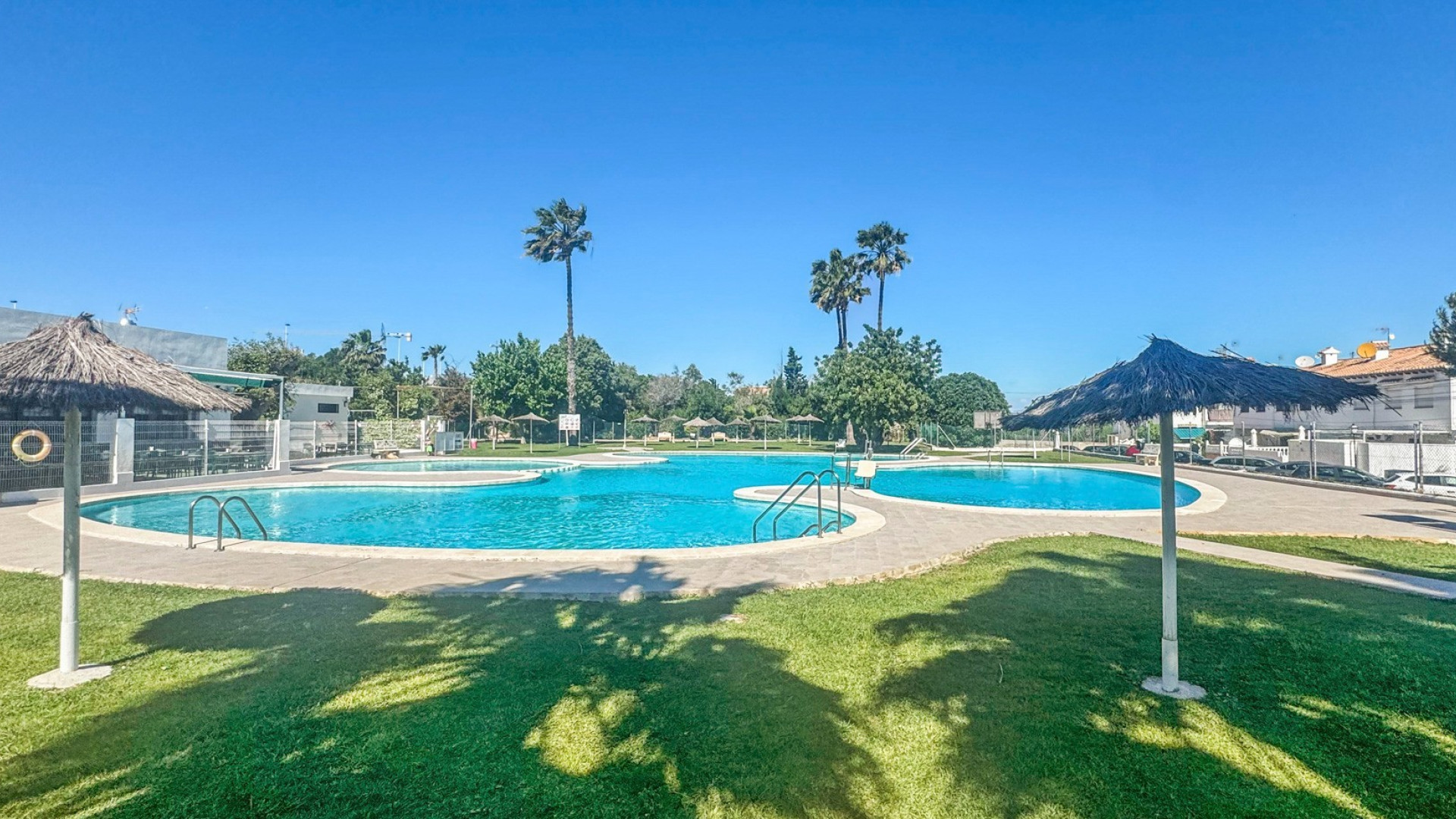 Resale - Bungalow - Torrevieja - Los Balcones - Los Altos del Edén