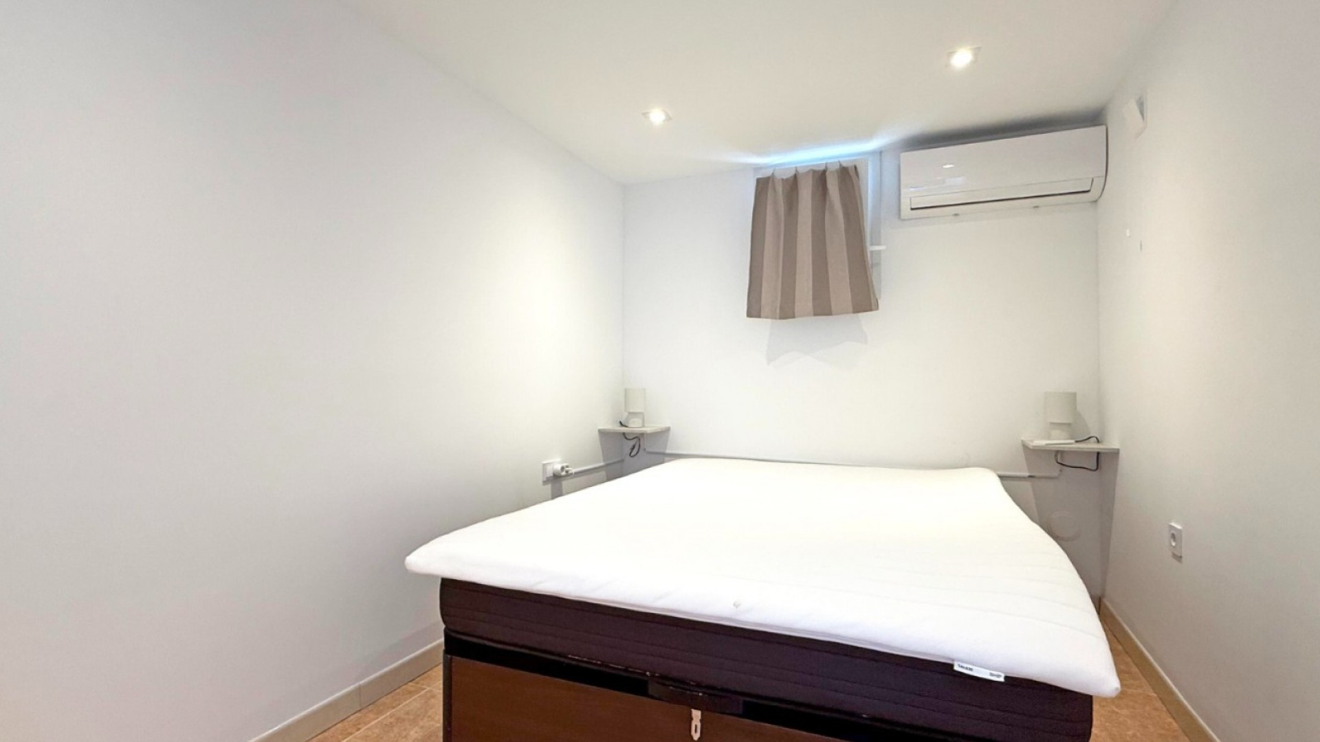 Resale - Bungalow - Torrevieja - Torrelamata - La Mata