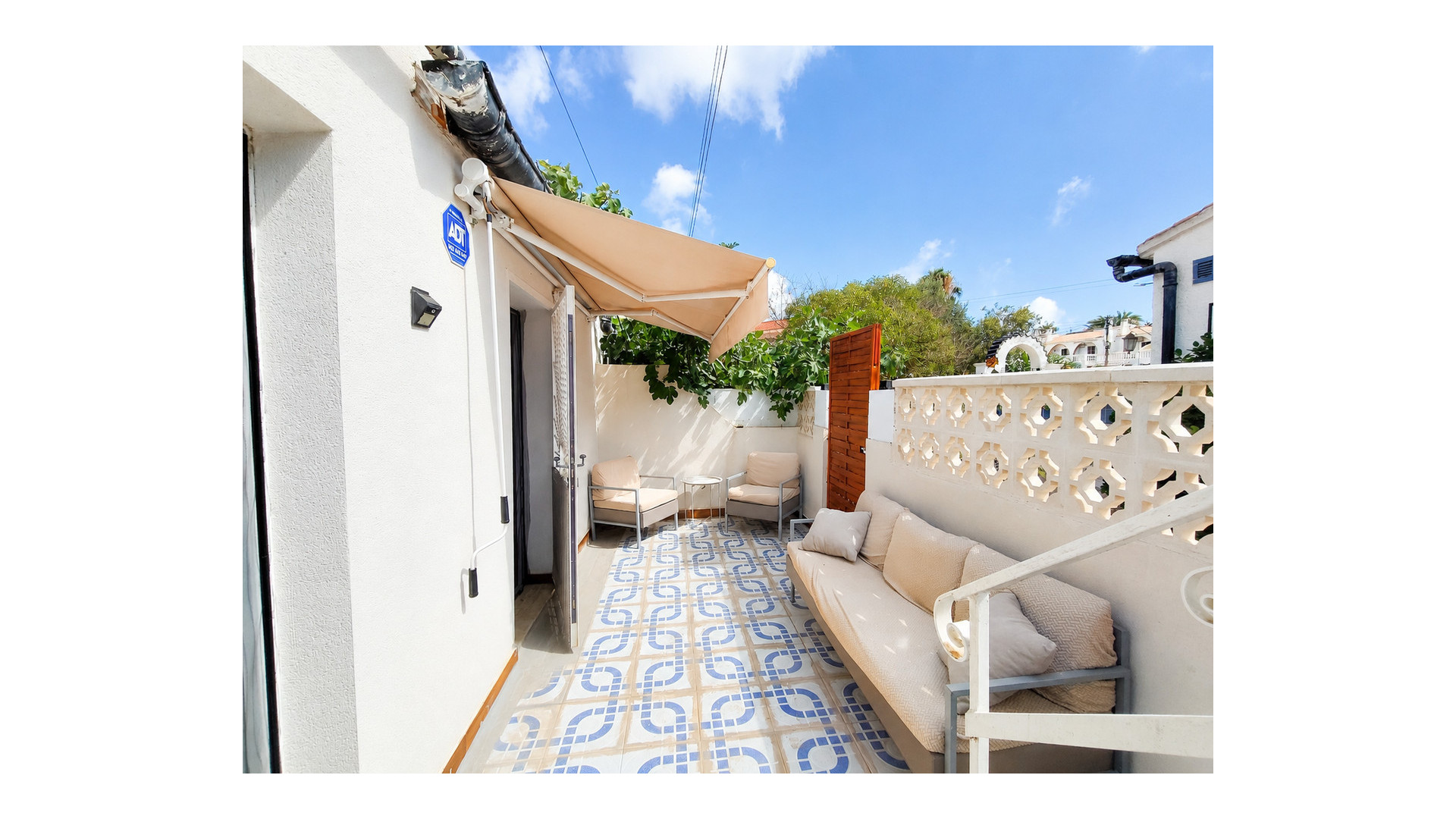 Resale - Bungalow - Torrevieja