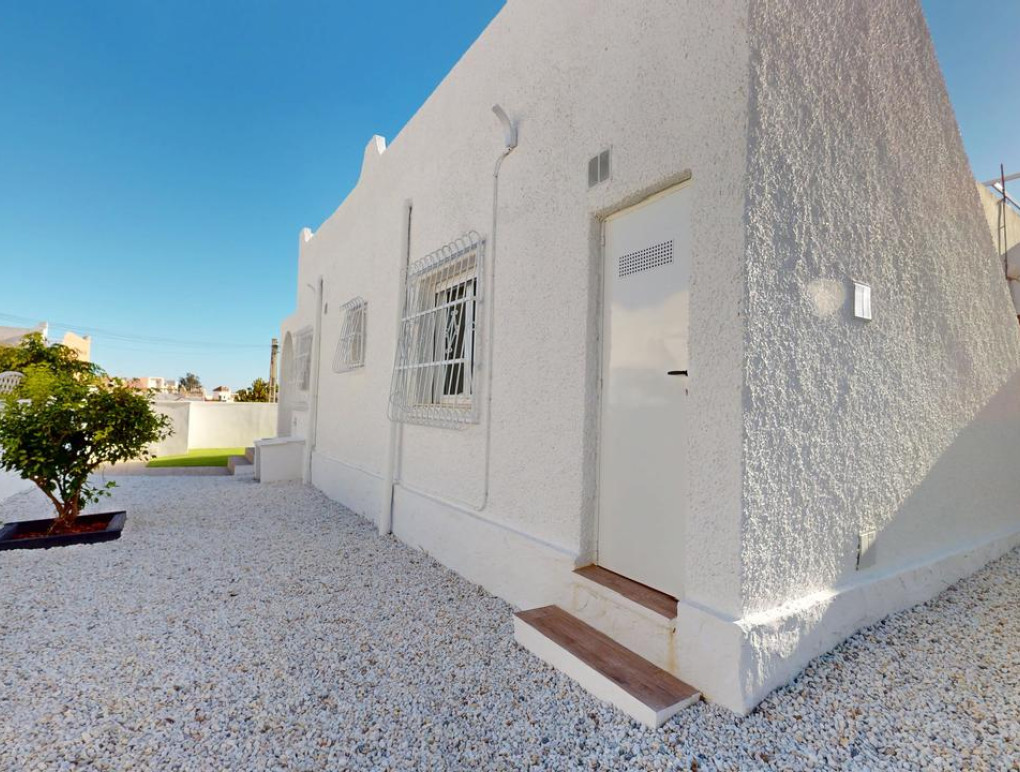 Resale - Bungalow - Villamartin
