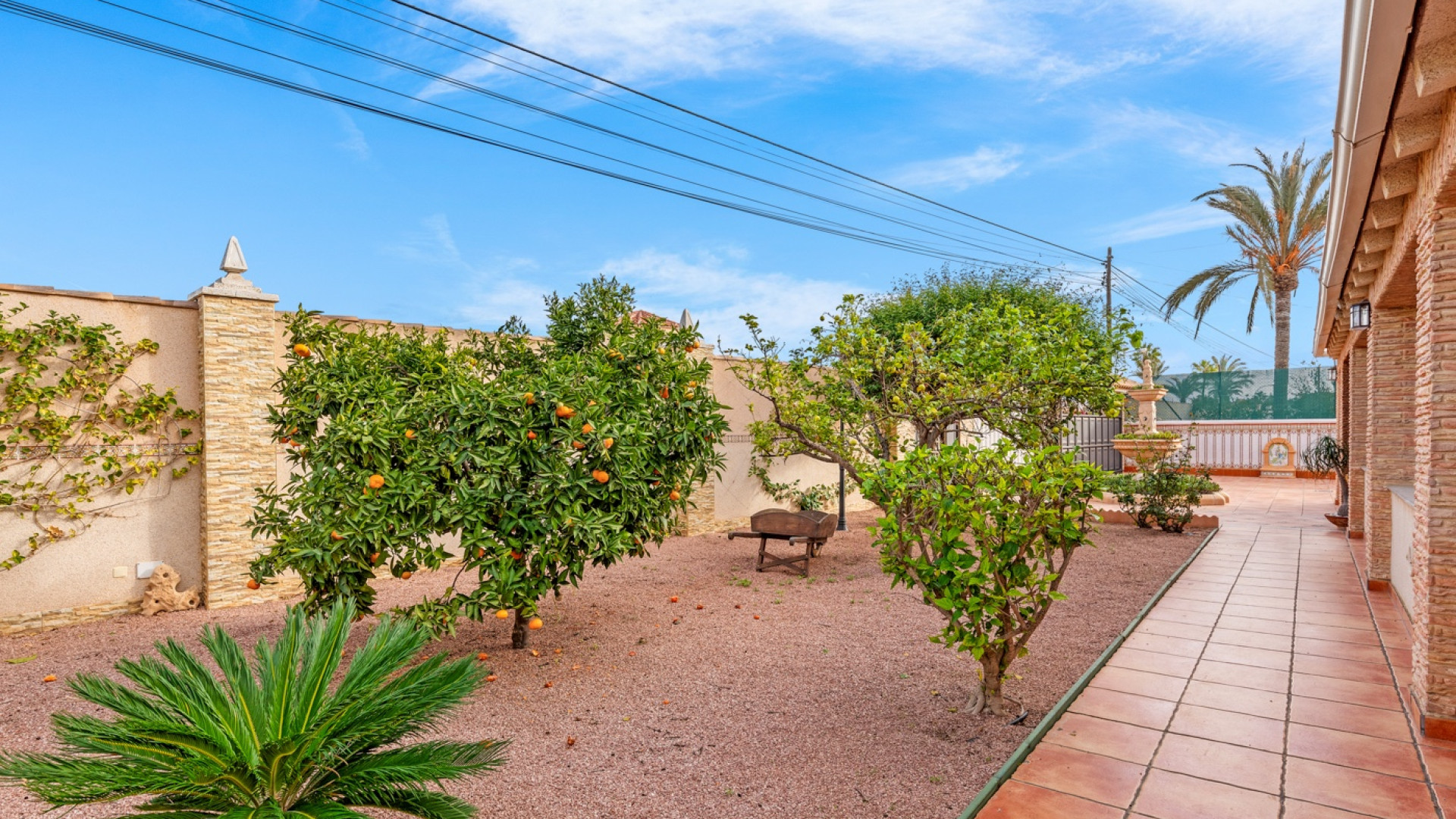 Resale - Chalet - Torrevieja